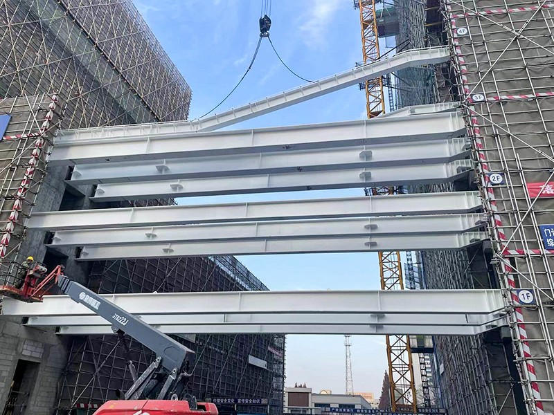 盐城二院大楼多层连廊钢结构